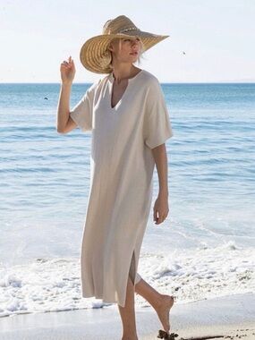 Barefoot Dreams Cream V-Neck Beach Caftan Cover-Up/Dress